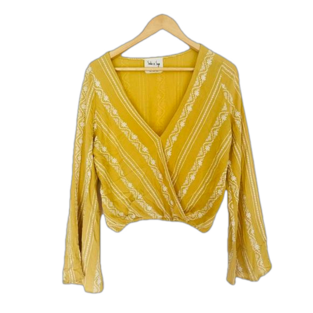 Anthropologie Sadie & Sage Kayla Yellow Bell Sleeve Wrap
Crop Small